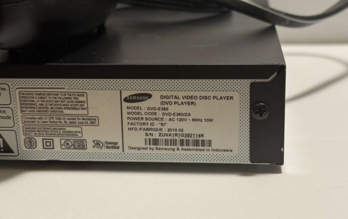 Samsung DVDE360 DVD Player Black with Remote