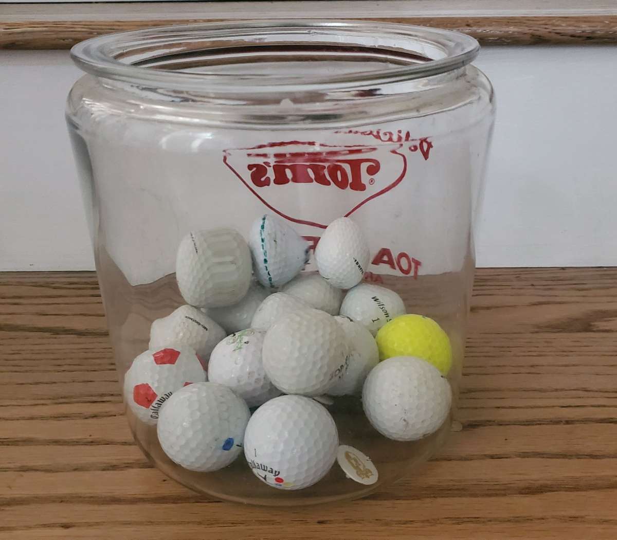 Used Golf Balls 16 Ea  Ball Markers 4 Ea With Glass Storage