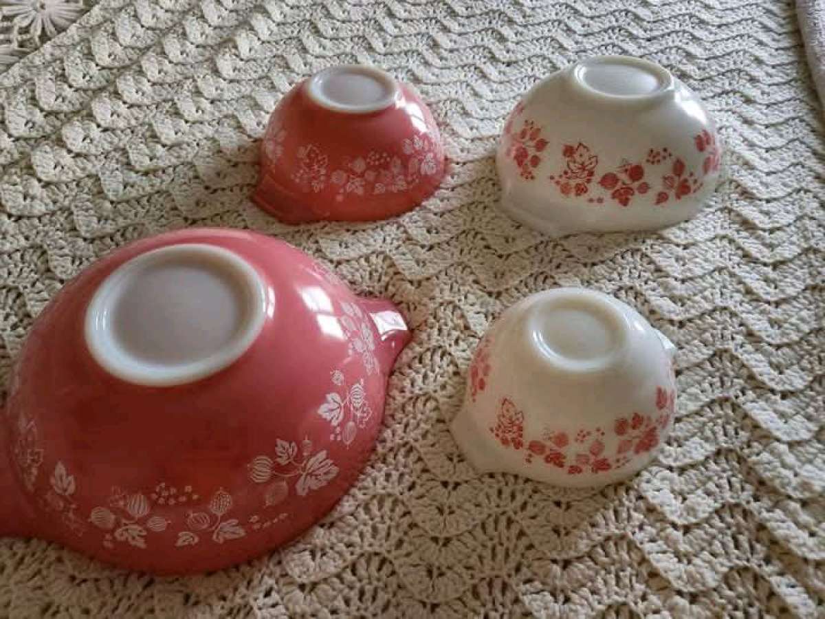 pink pyrex set 45 pieces