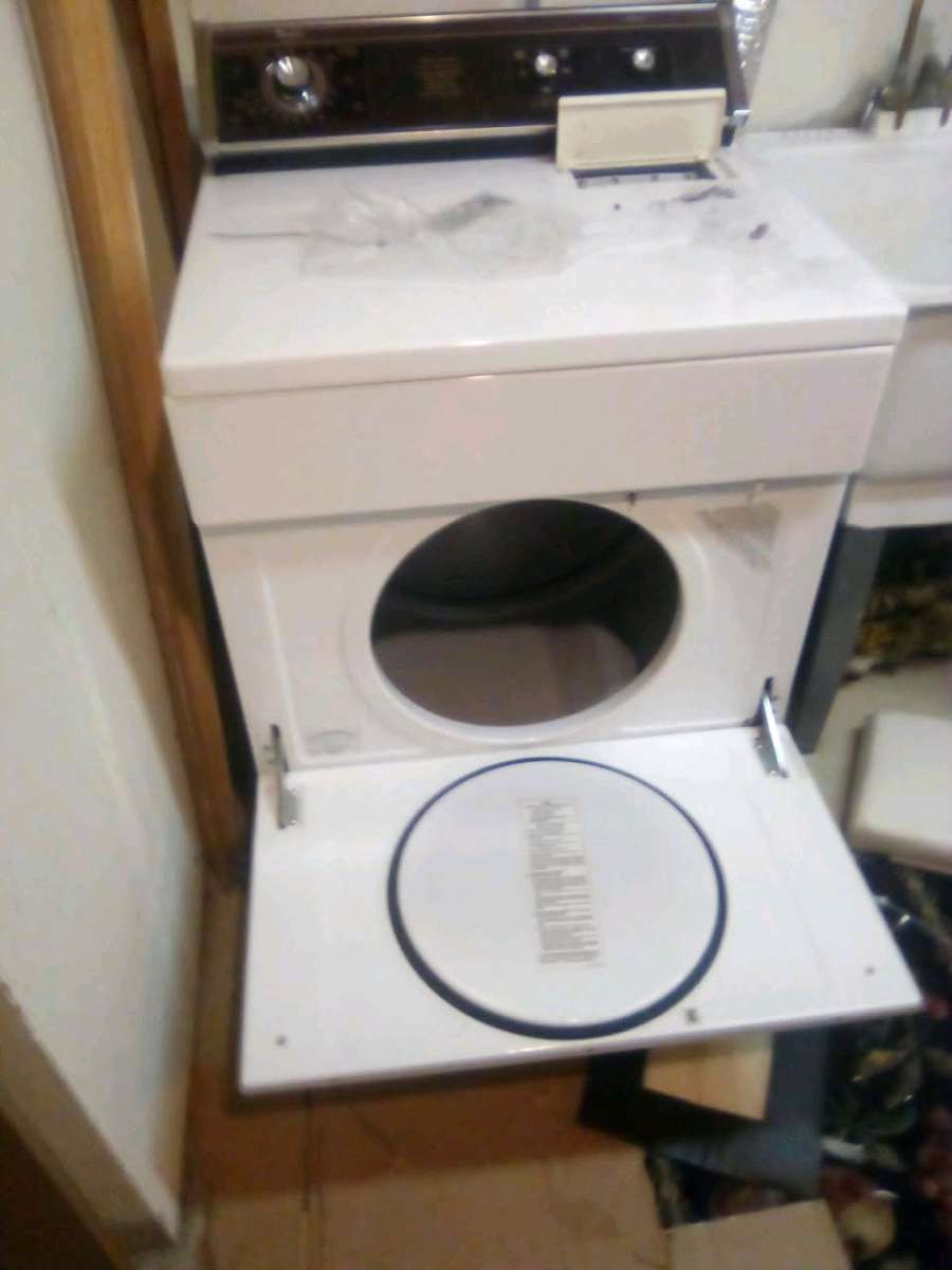 washer and dryer