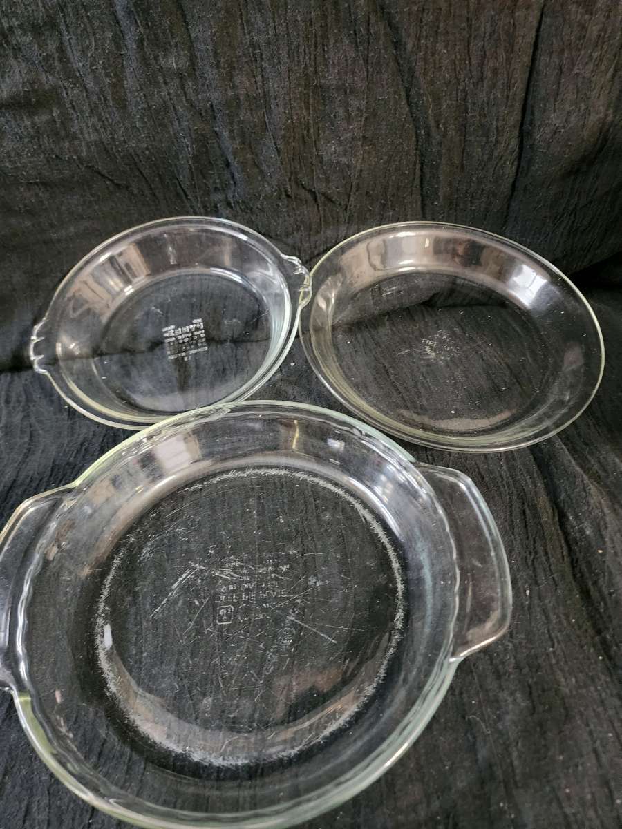 pie and tart glass pans