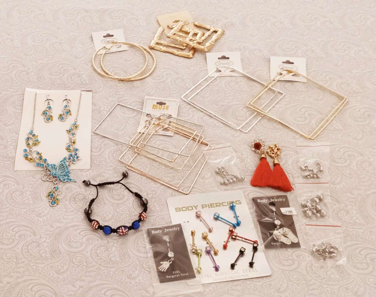 clearance jewelry bundle