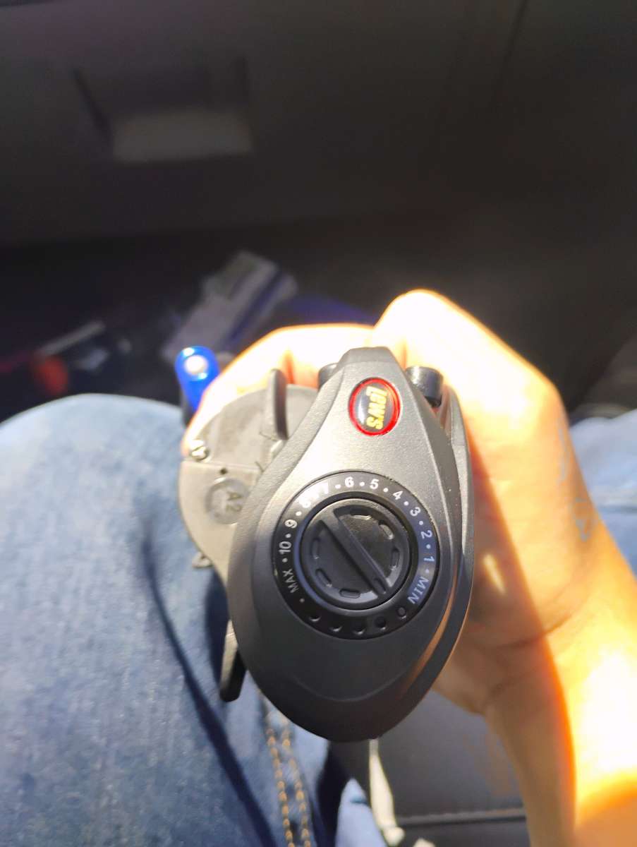 lews Inshore speed spool LFS baitcaster