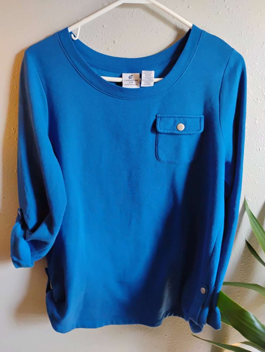 2 Caribbean Joe Womens Tops