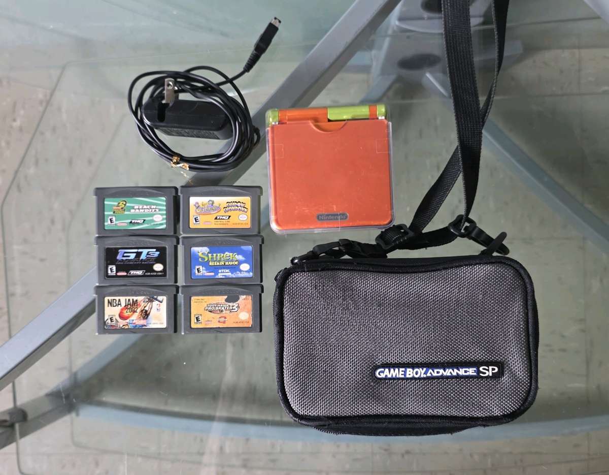 Gameboy advance sp bundle