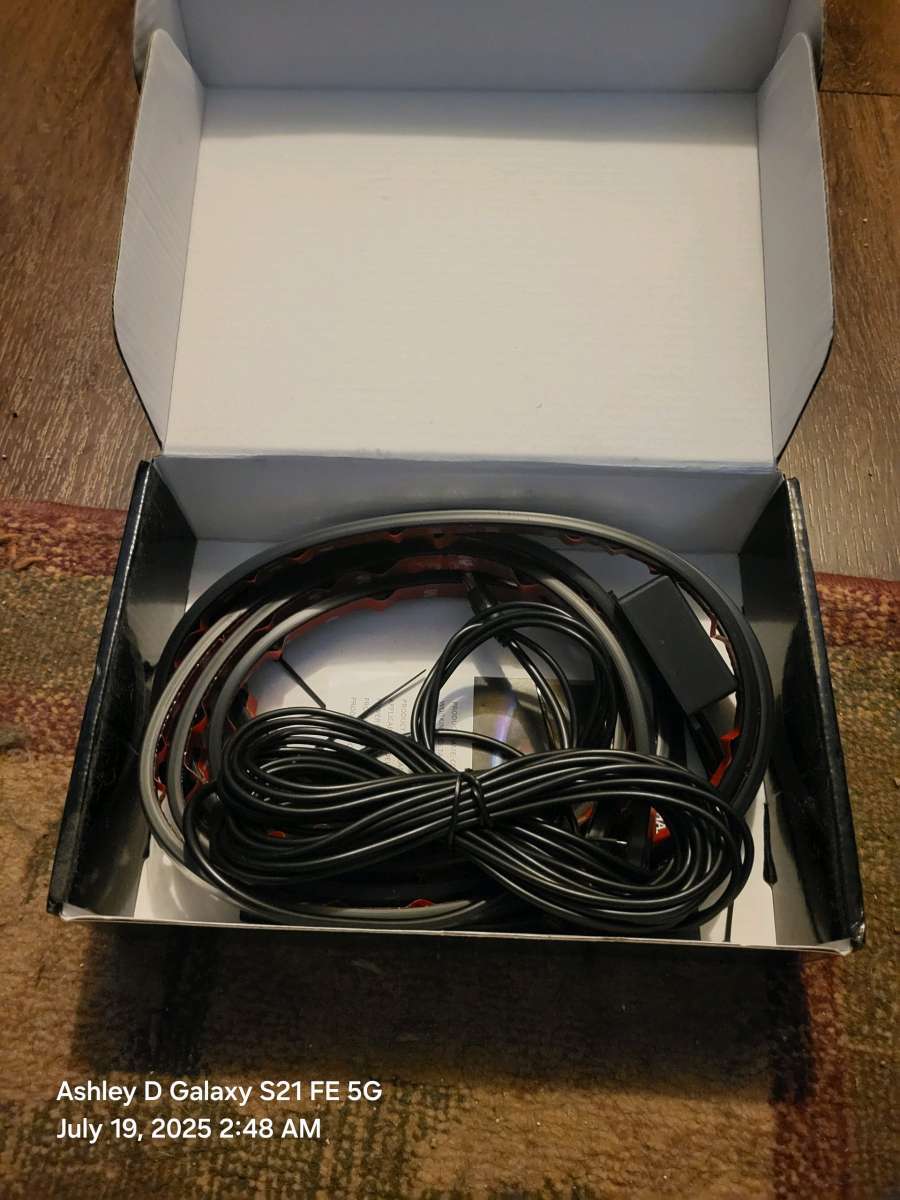 AUTOMOBILE LED CHASSIS LAMP