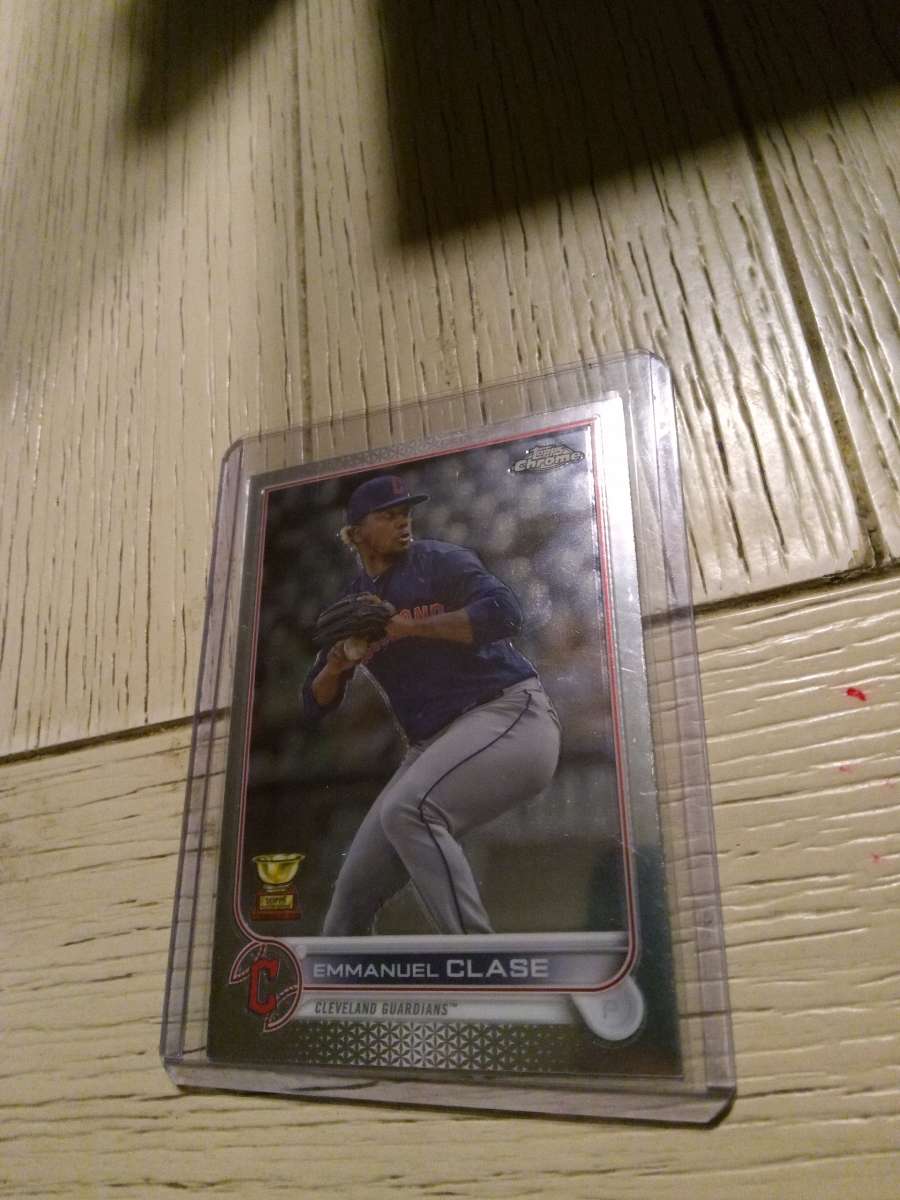 Topps chrome Emanuel Clase rookie cup card