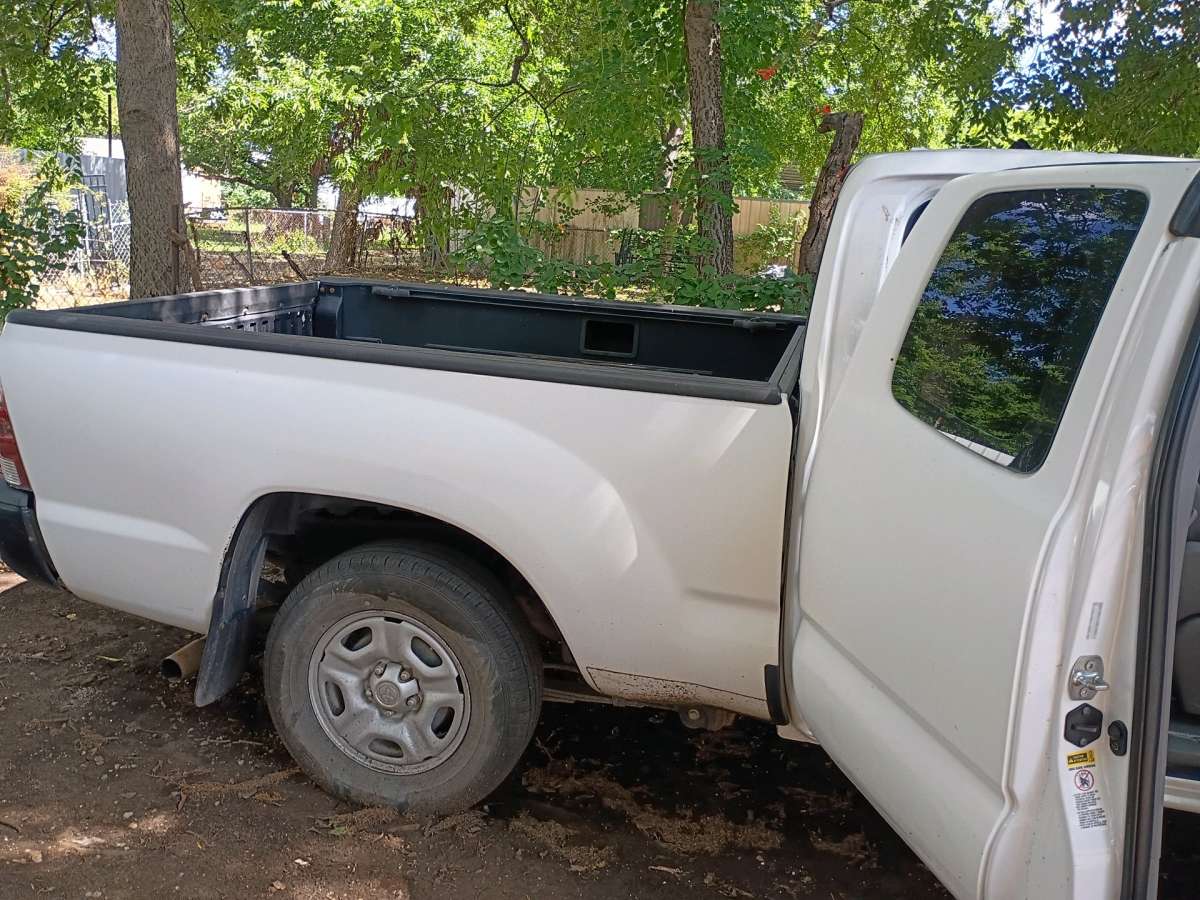 Truck Toyota Tacoma 2009