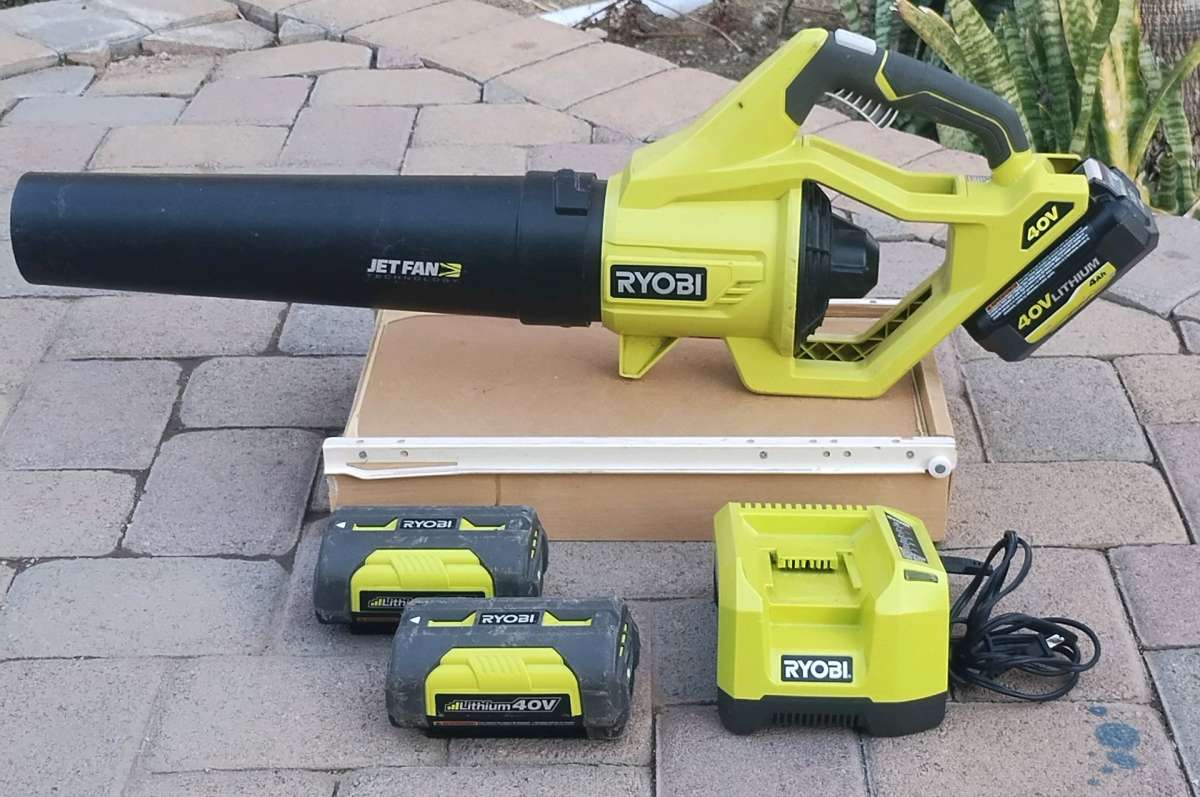Ryobi 5 pc Blower Set
