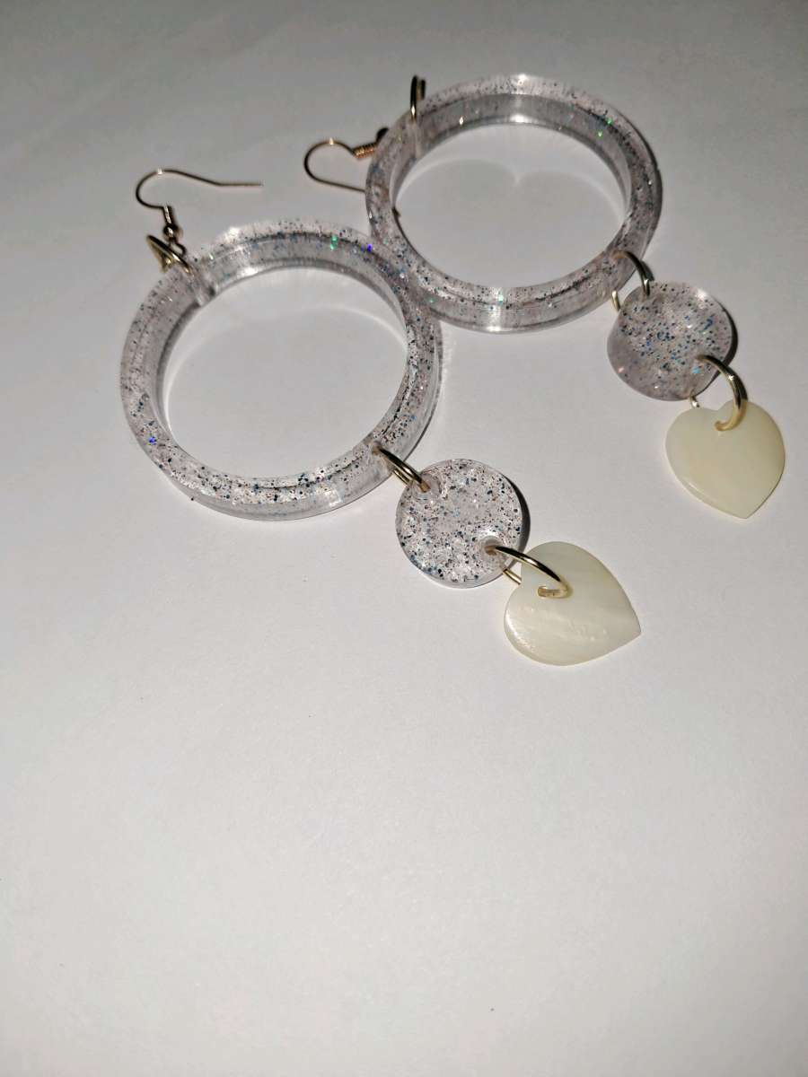 sparkling earrings with hearts