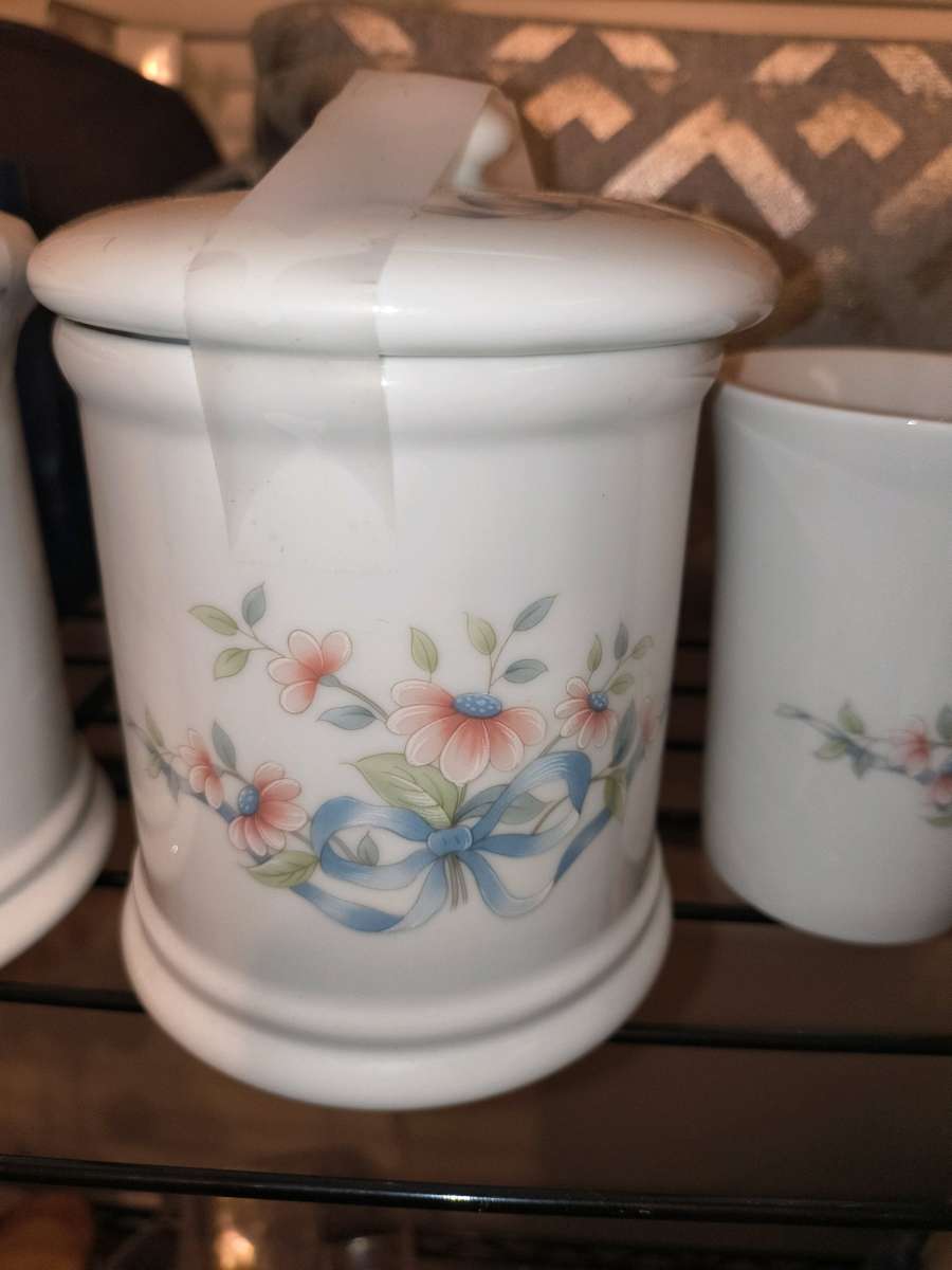 Heritage House Princess Bathroom Set 5