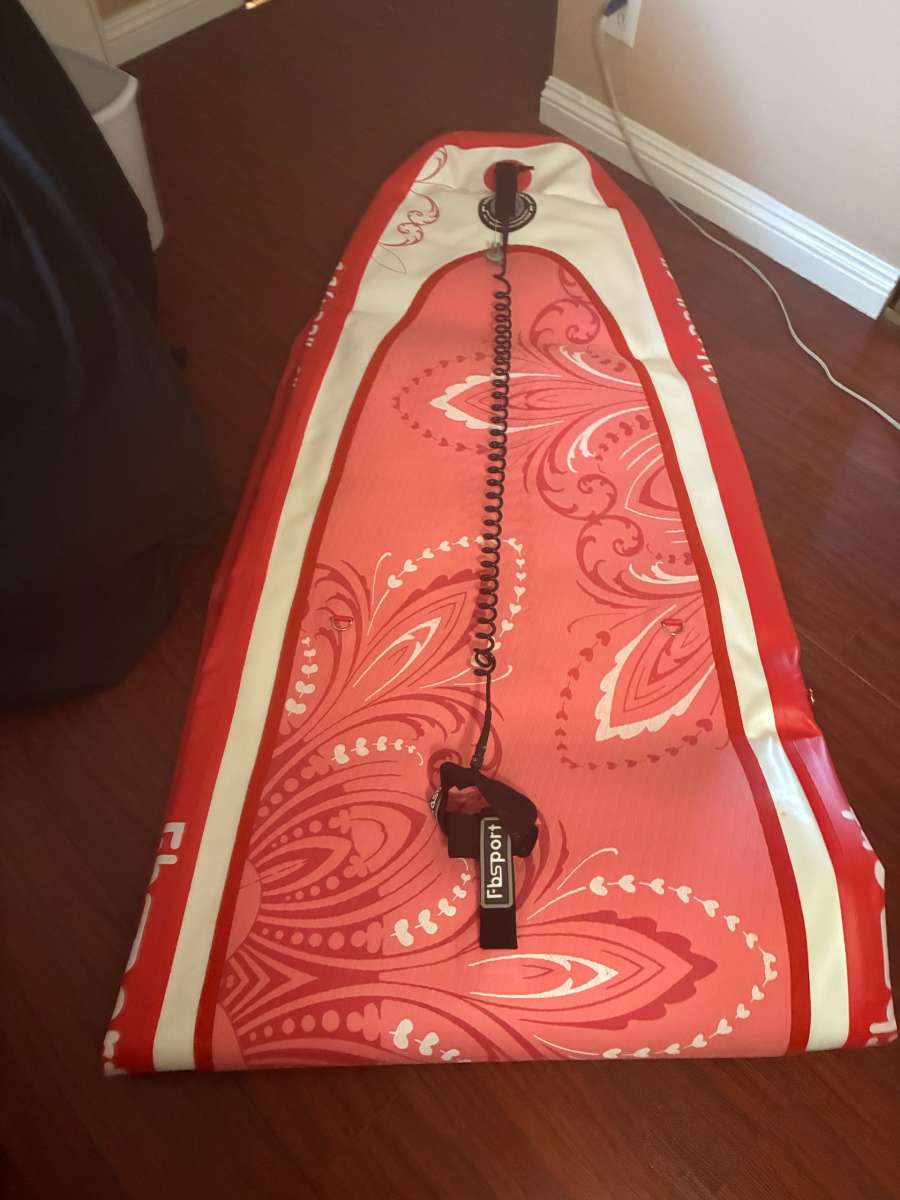 14 FOOT PINK SUP BOARD USED ONCE