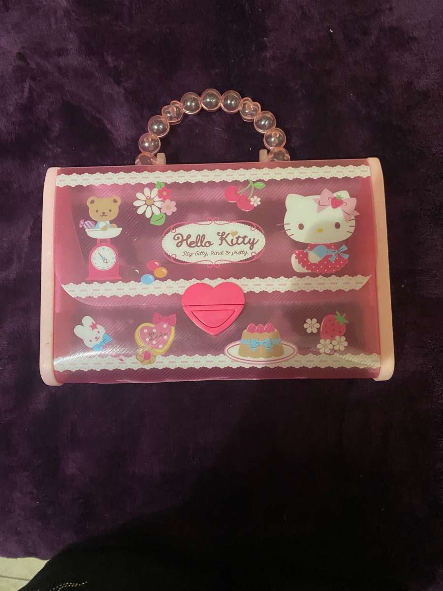 hello kitty bag