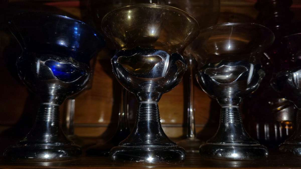 the antique ceremony ritual glasses the red one for 700 alon
