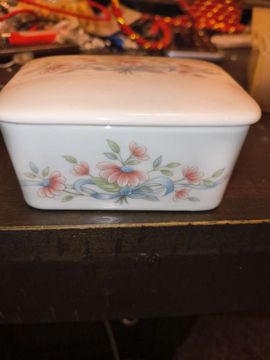 Heritage House Princess Bathroom Set 5