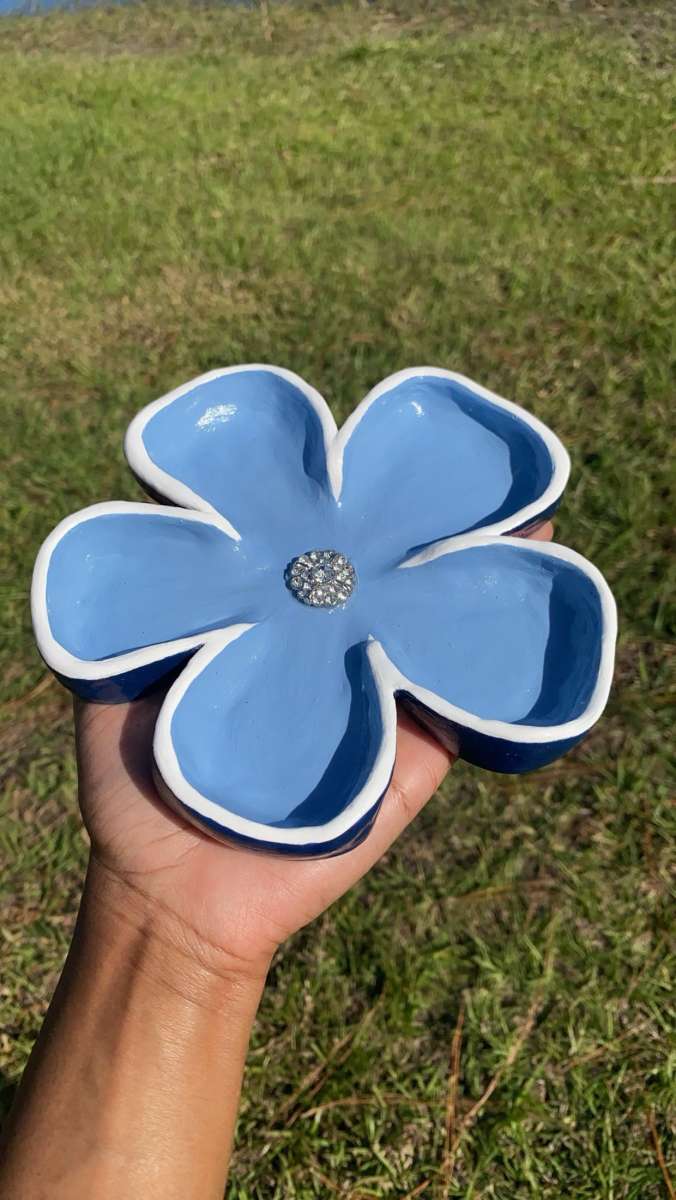 Flower tray