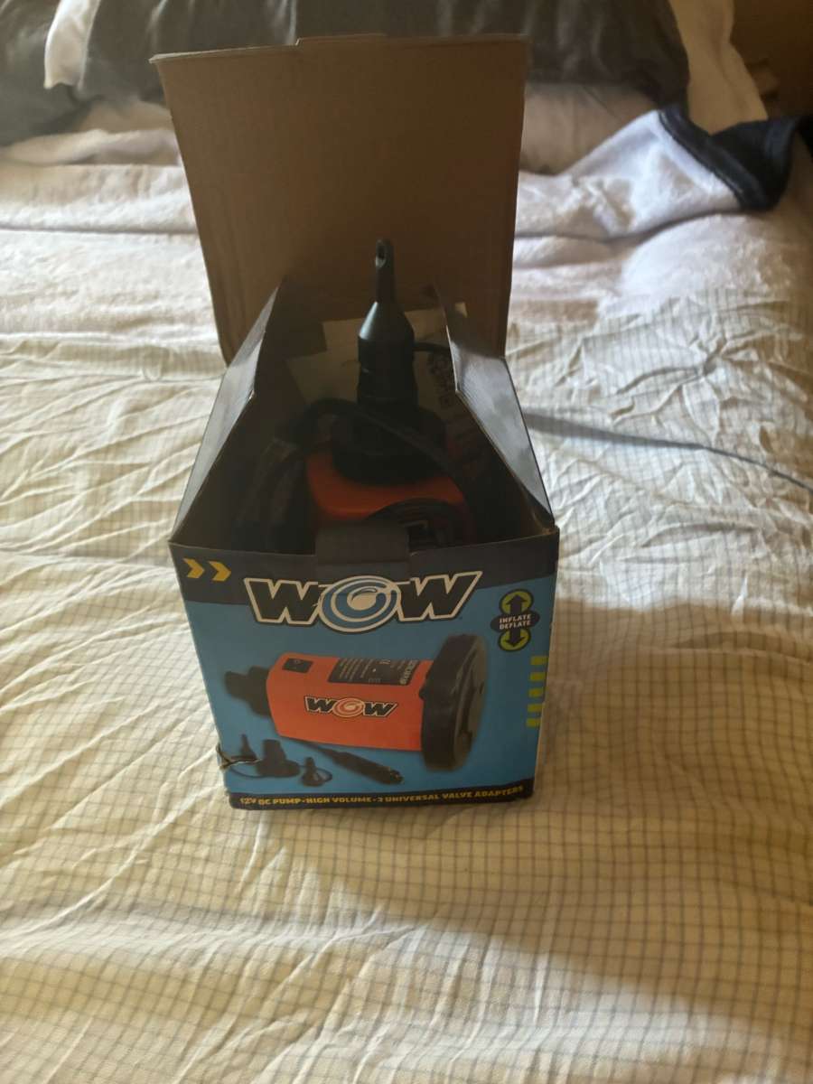 14 FOOT PINK SUP BOARD USED ONCE