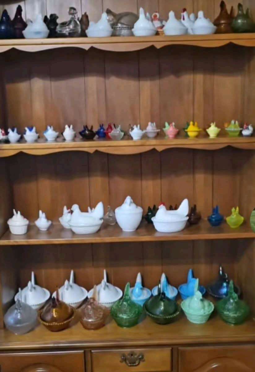 hens on a nest collection 100 pieces