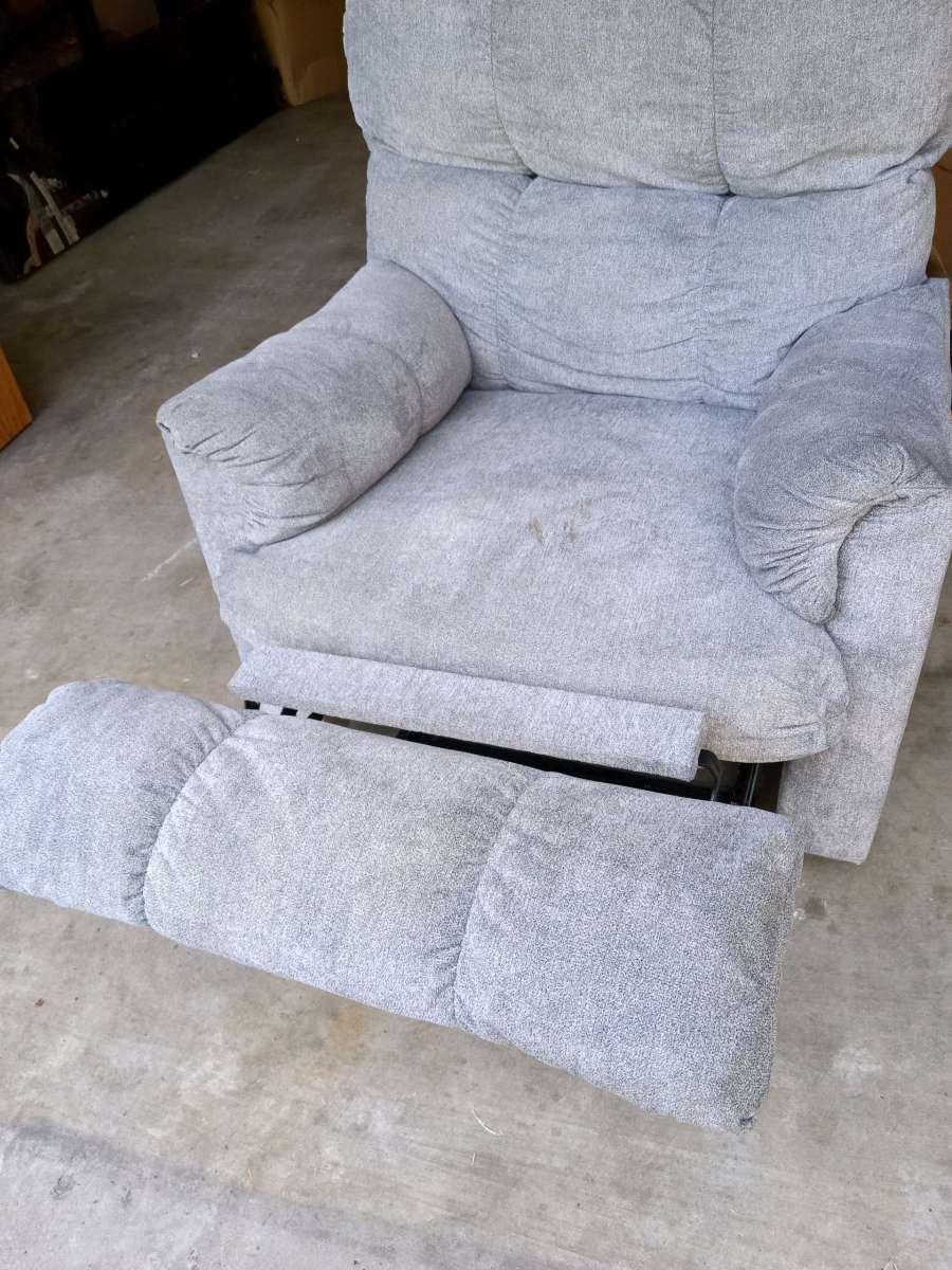 recliners