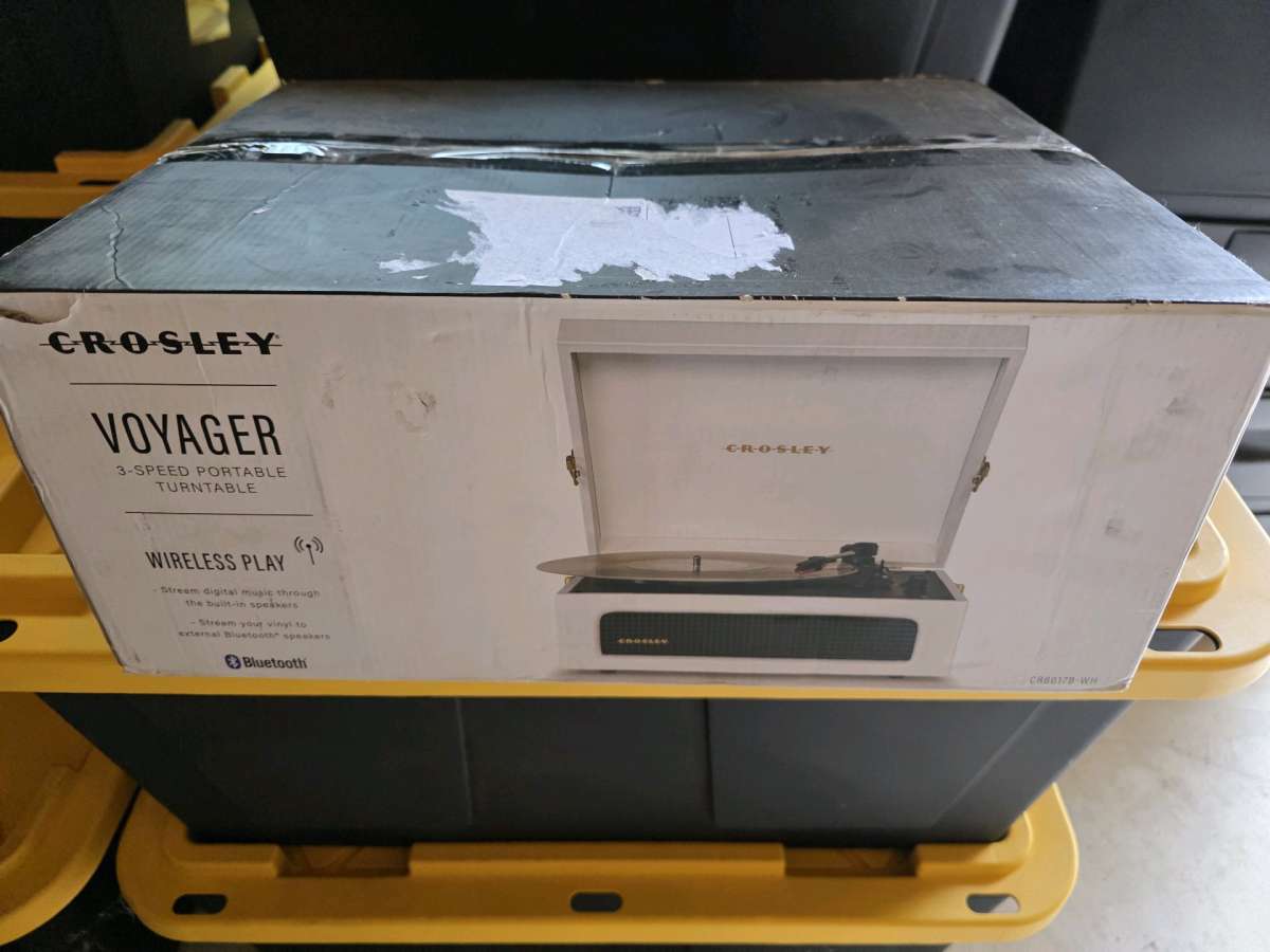 Crosley Voyager 3 Speed Portable Bluetooth Turntable White