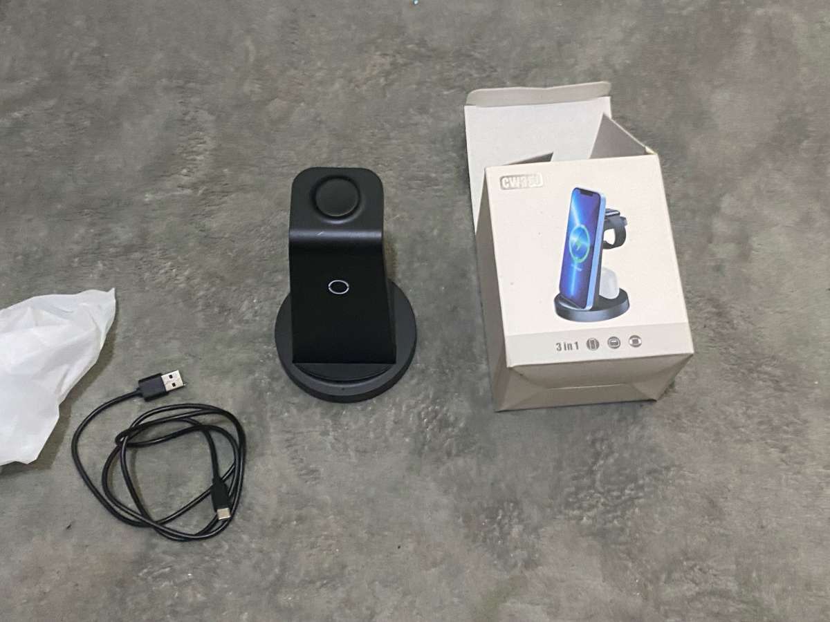 iPhone wireless charger