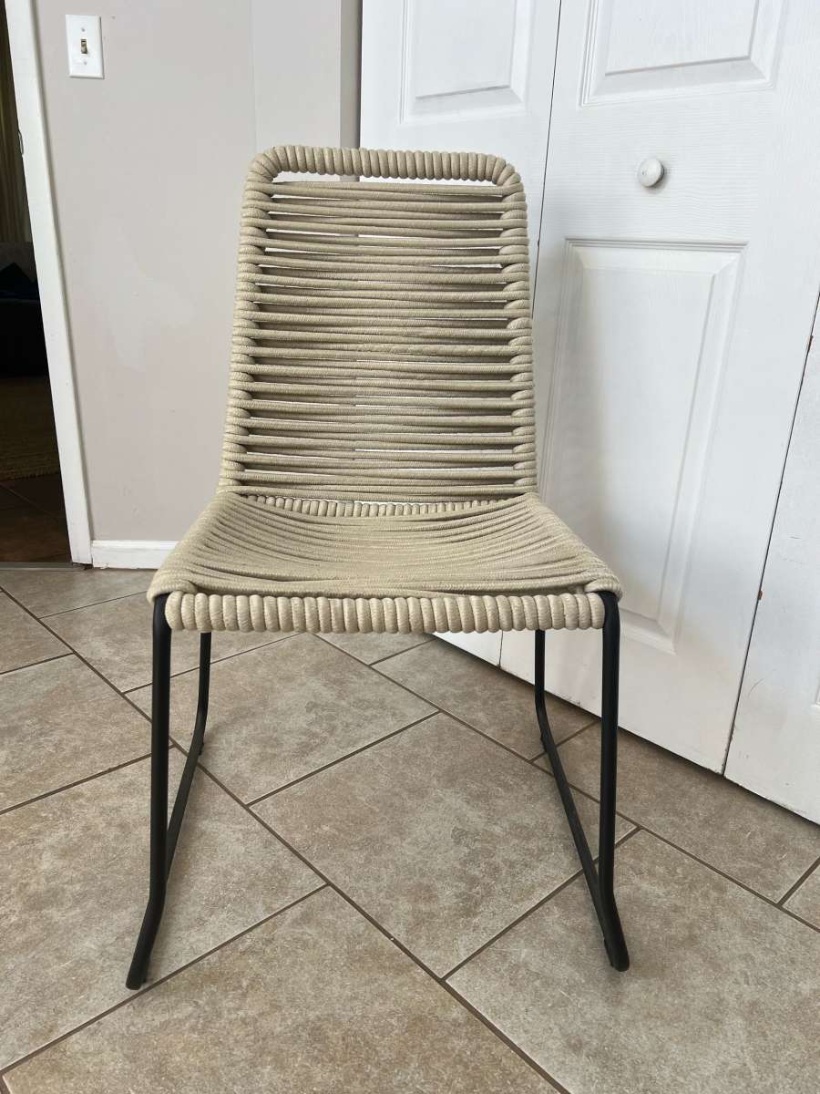 Desk  Chair For Sale  Perfect For An Office or Dorm