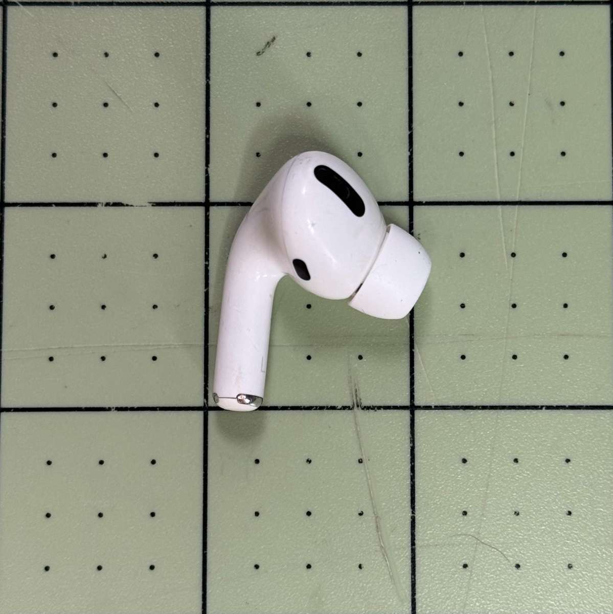 Apple AirPods Pro 1st Gen Replacement ONLY Left Earbud A2084