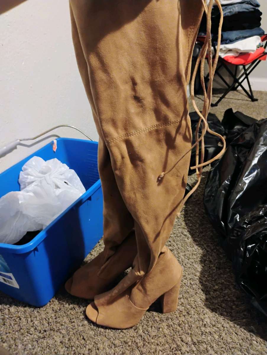 6 different women boots size 8