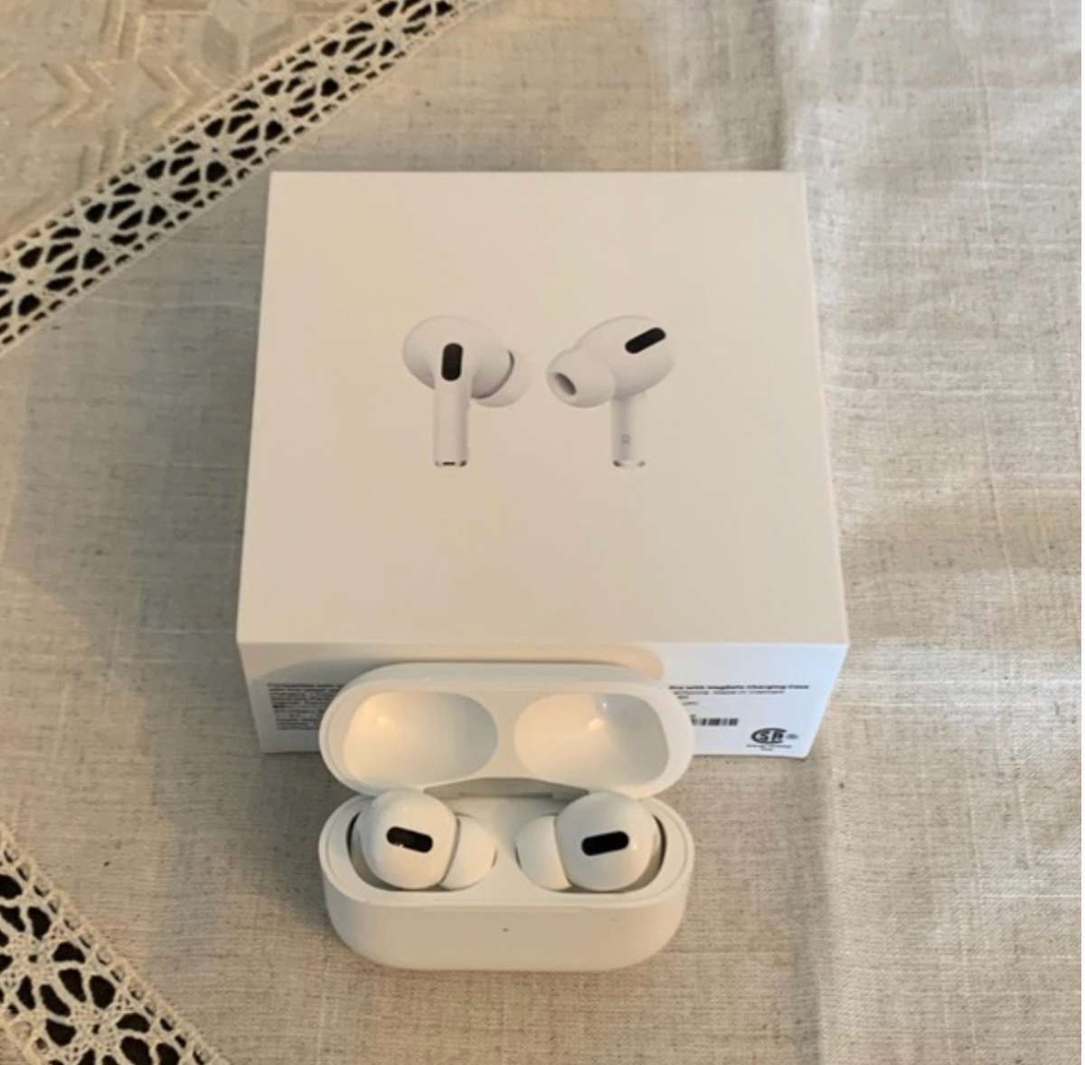 Aipords pro 1st generation