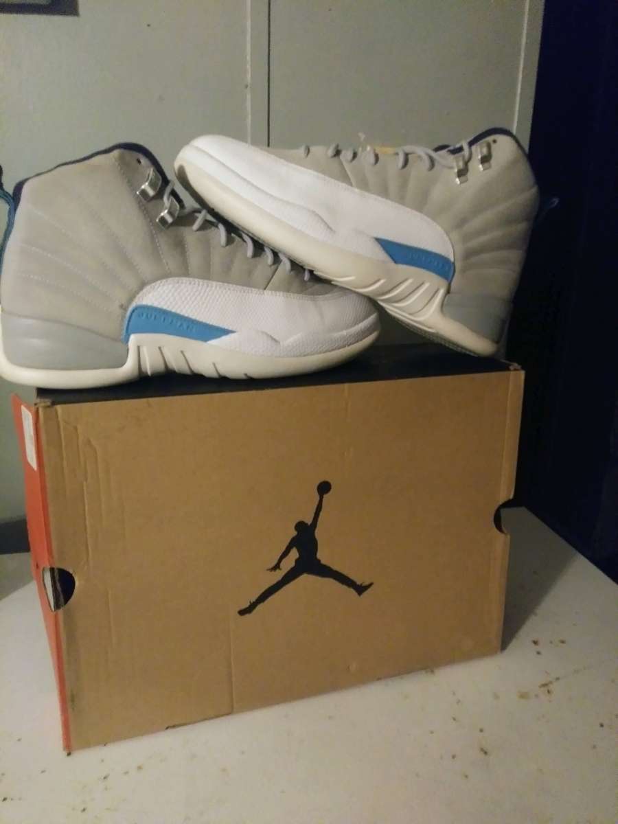 Jordan 12 retro University grey
