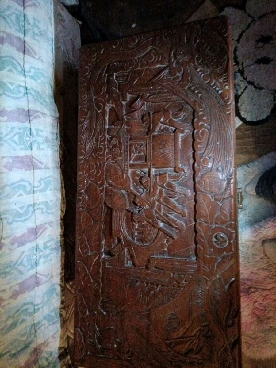 1920s Chinese hand carved compreha wooden chest