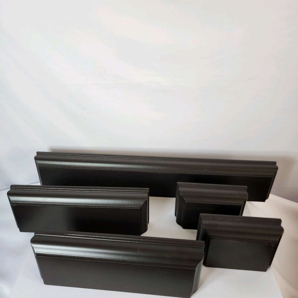 16 IN X 4 IN X 175 IN BROWN WALL MOUNTING SHELVES SET OF 5