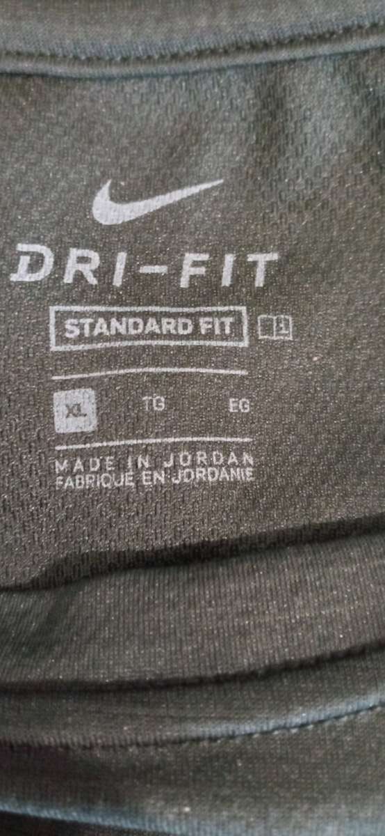 Mens Nike Short Sleeve DriFit Tshirt XL