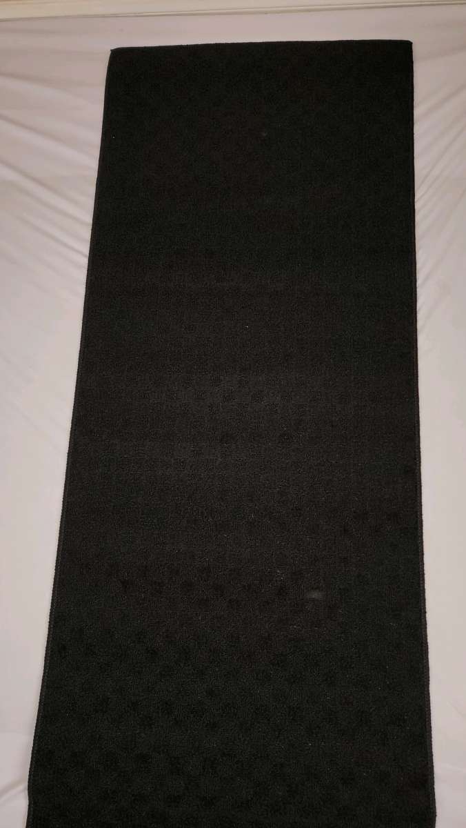 MEDALLION BLACK 2 FT X 8 FT RUNNER RUG