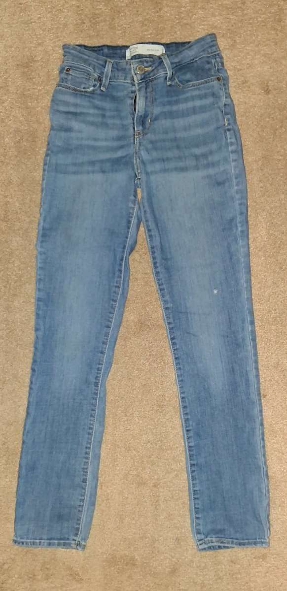 JUNIORS LEVI STRAUSS SIGNATURE MID RISE SLIM DENIM JEANS