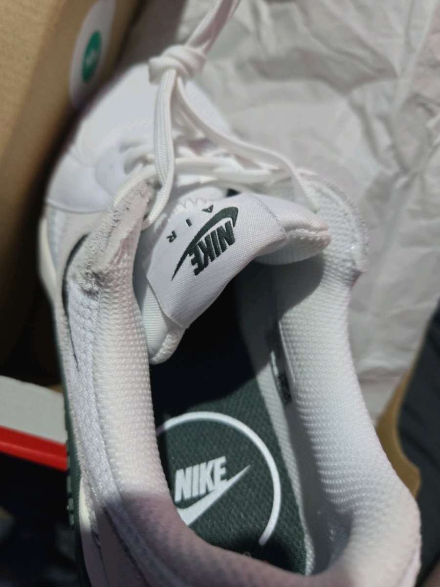 brand new womens nike