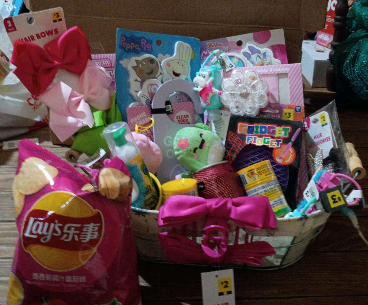 boy and girl gift baskets