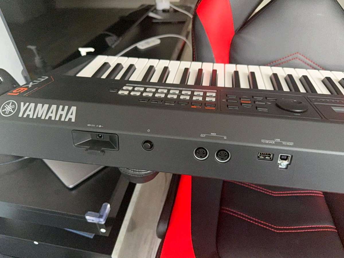 Yamaha mx61 with a bag