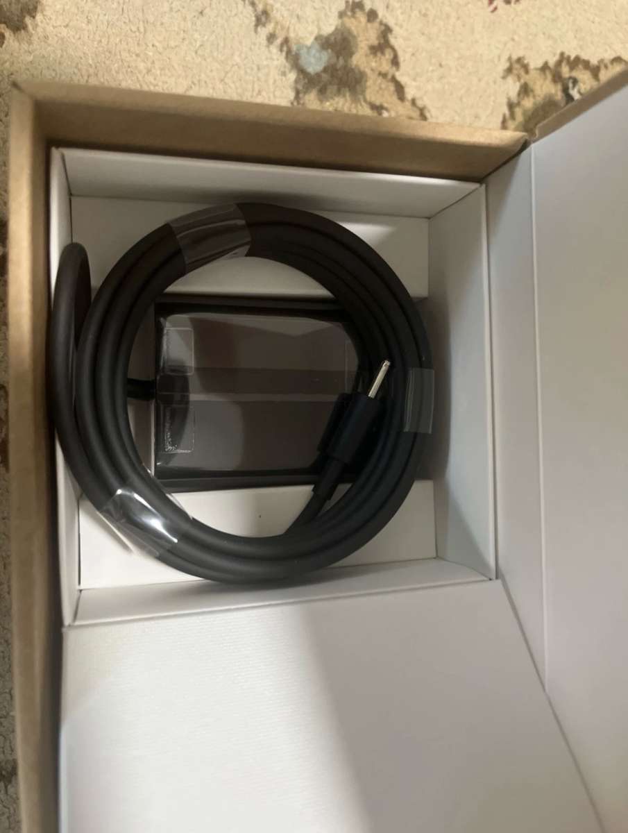 Facebook Portal TV NEED TO SELL