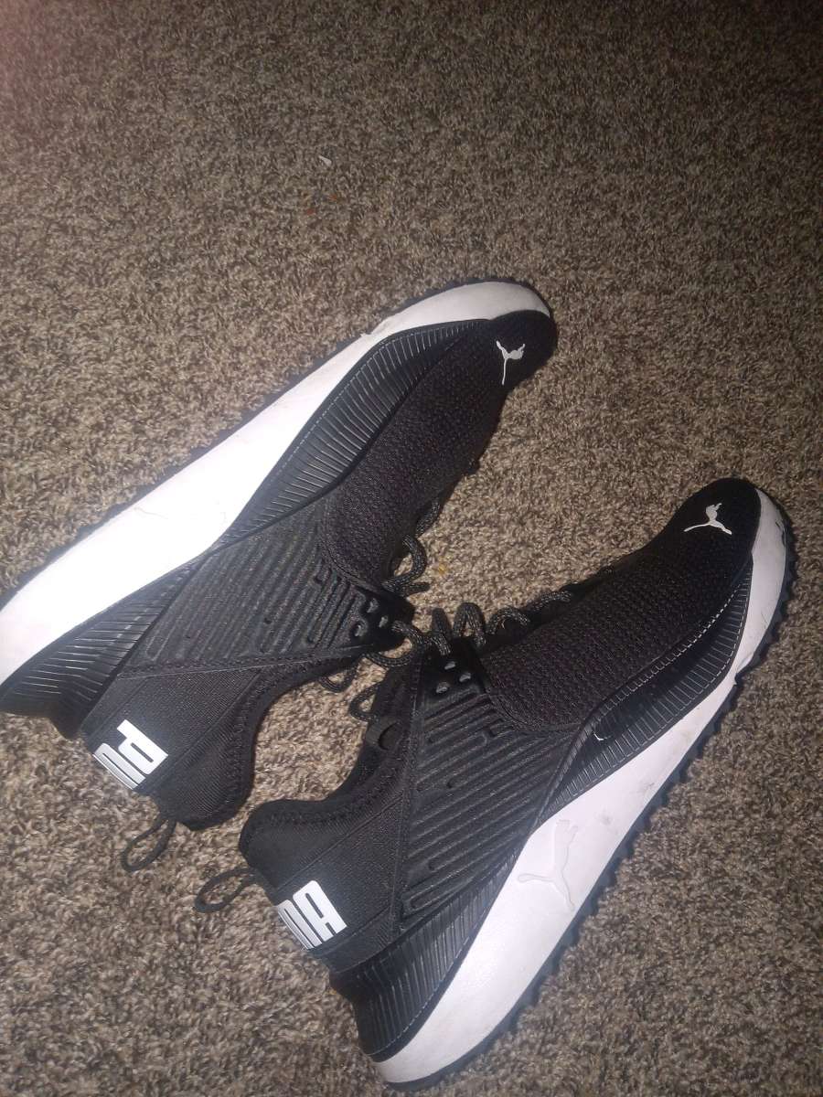 puma running shoes