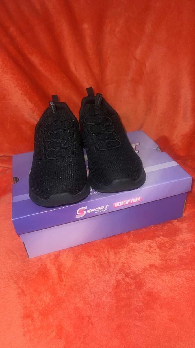 New In Box Skechers Sport black with memory foam womens size