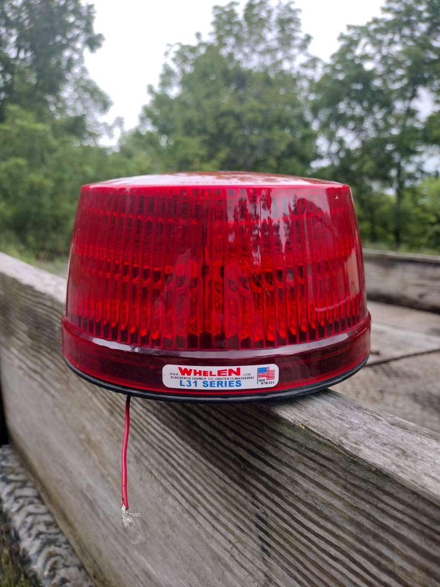whelen l31 top light