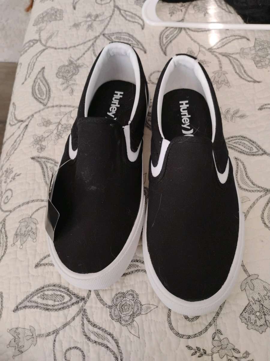Hurley shoes