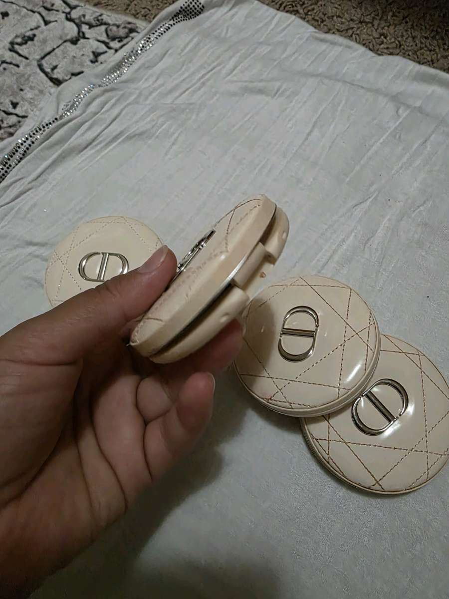 dior highlighter and bronzer as is