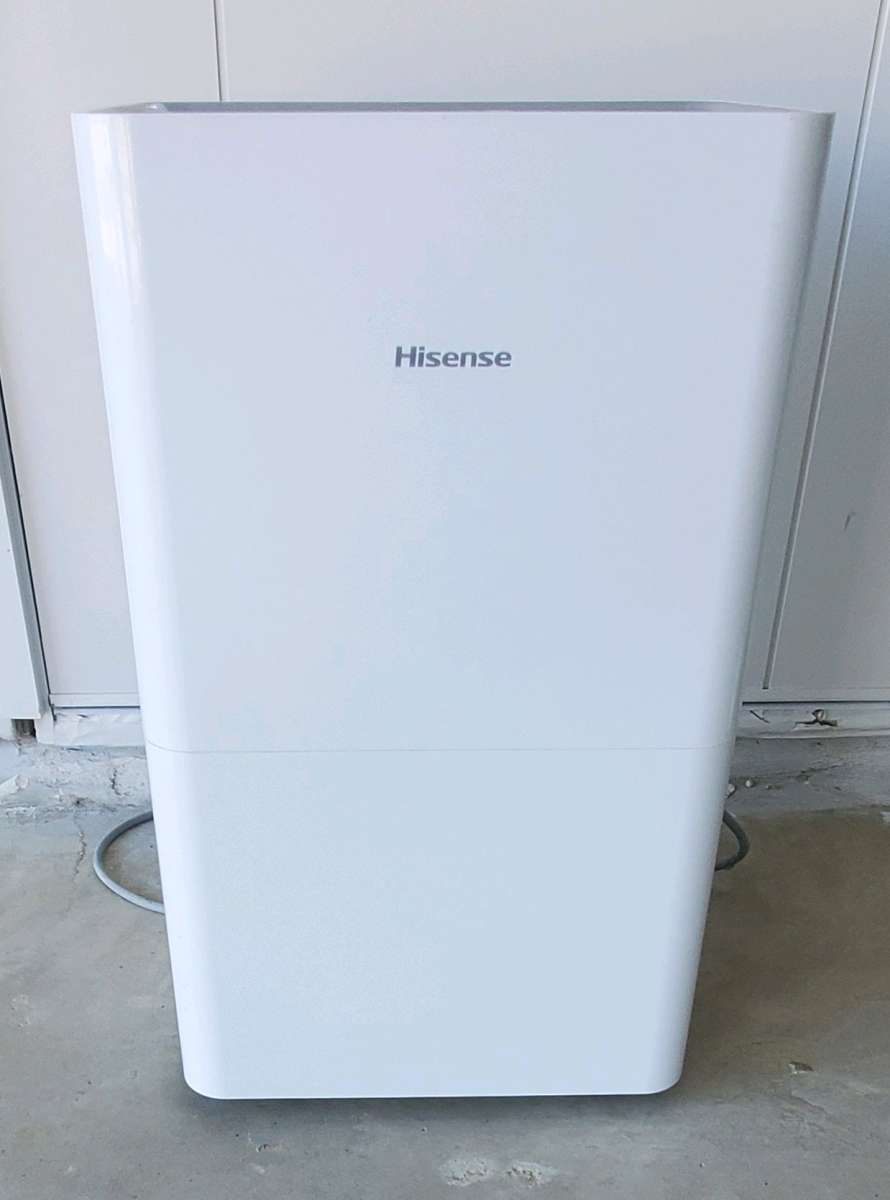 Hisense  Dehumidifier  19 Gallon  50 PintsDay  2 Speed  Ener