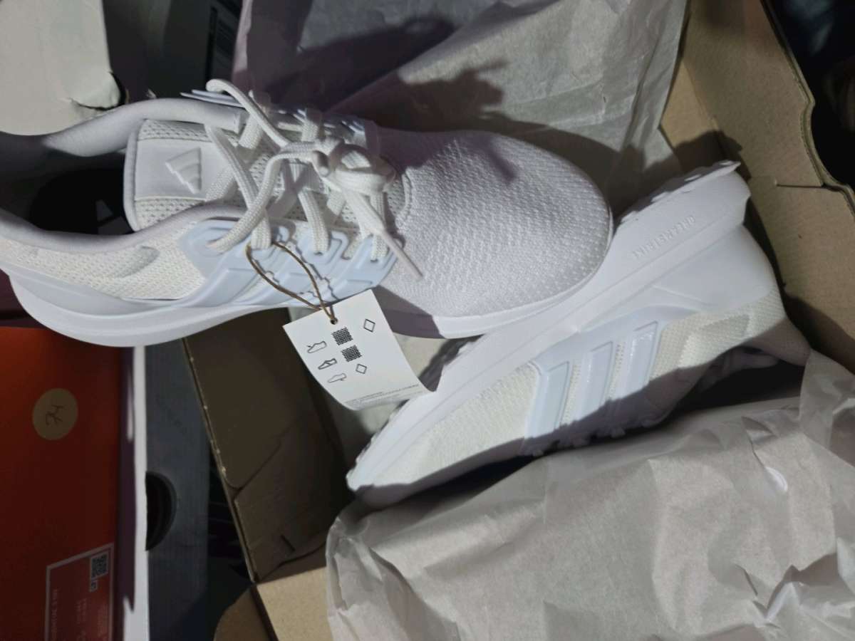 Adidas womens brand new