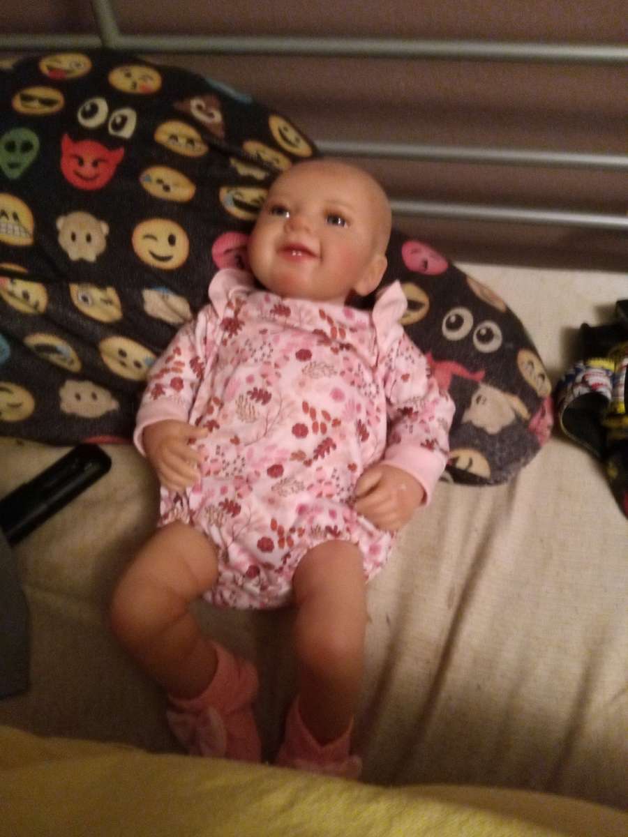 2 baby girl twins dolls