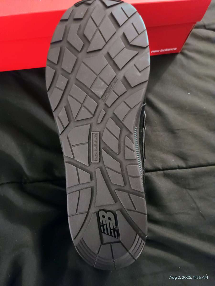 New balance mens shoes