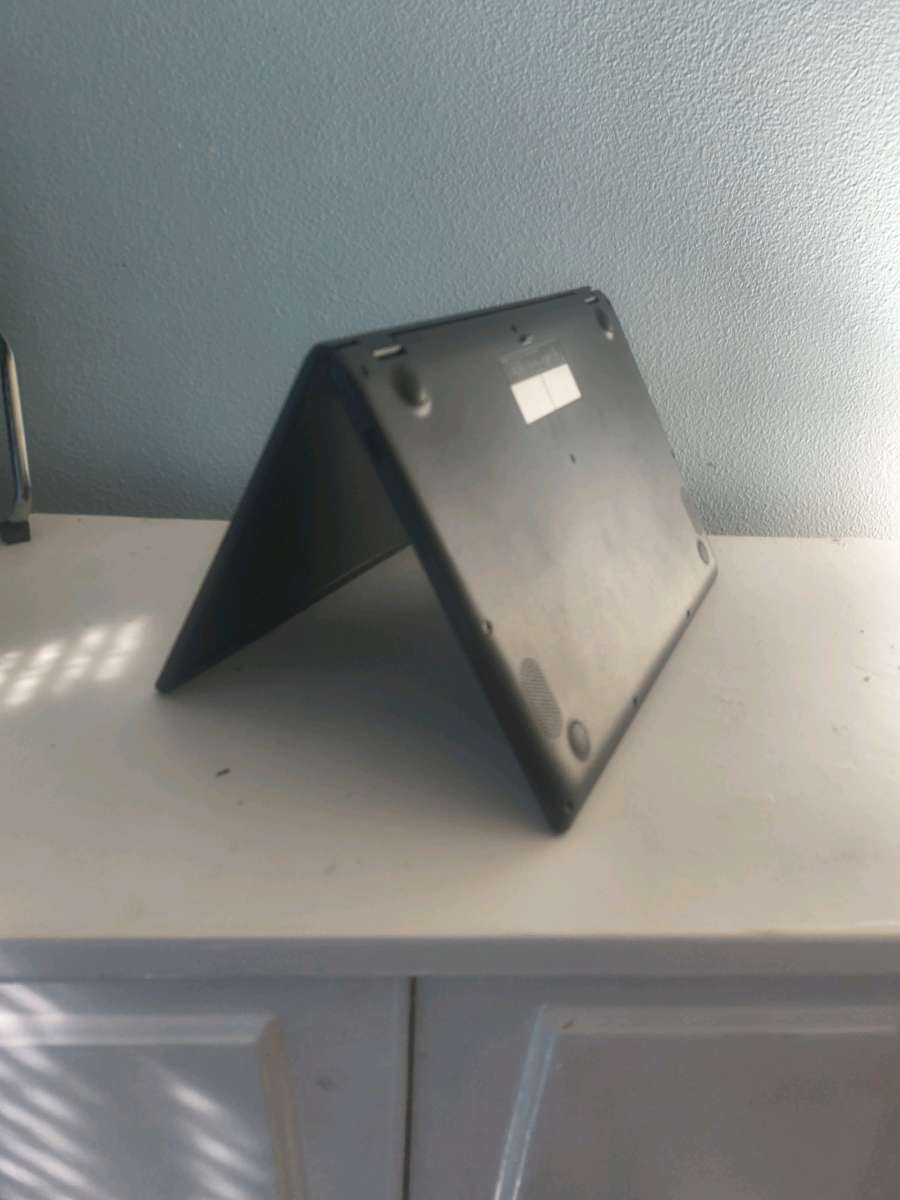 ASUS 14in FHD Laptop 4GB RAM 128GB SSD