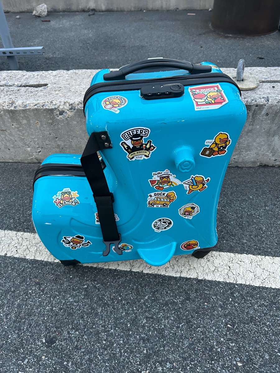 20 inch kids right on suitcase children ride on luggage with